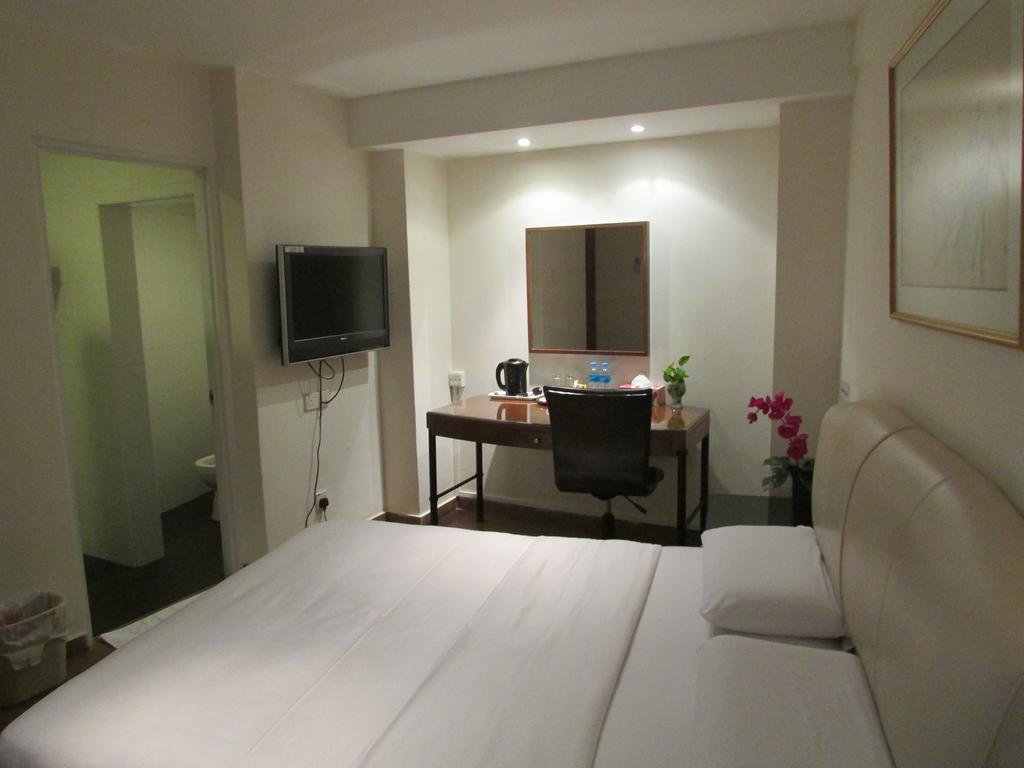 Amber Hotel Katong Singapore Ngoại thất bức ảnh