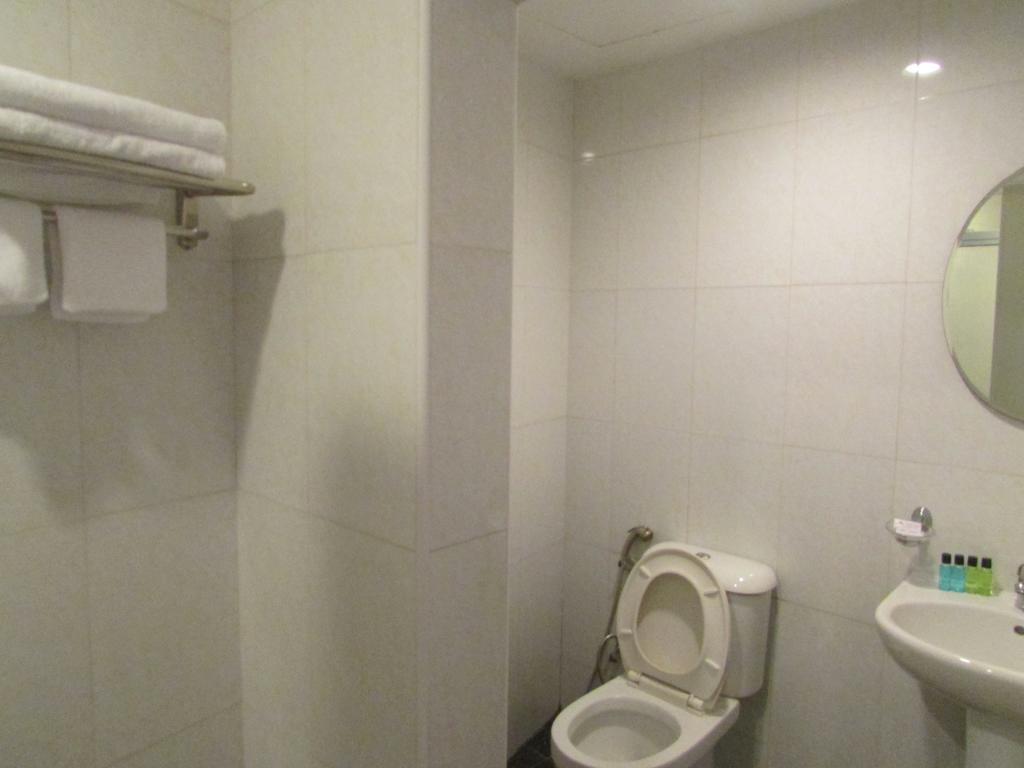 Amber Hotel Katong Singapore Ngoại thất bức ảnh