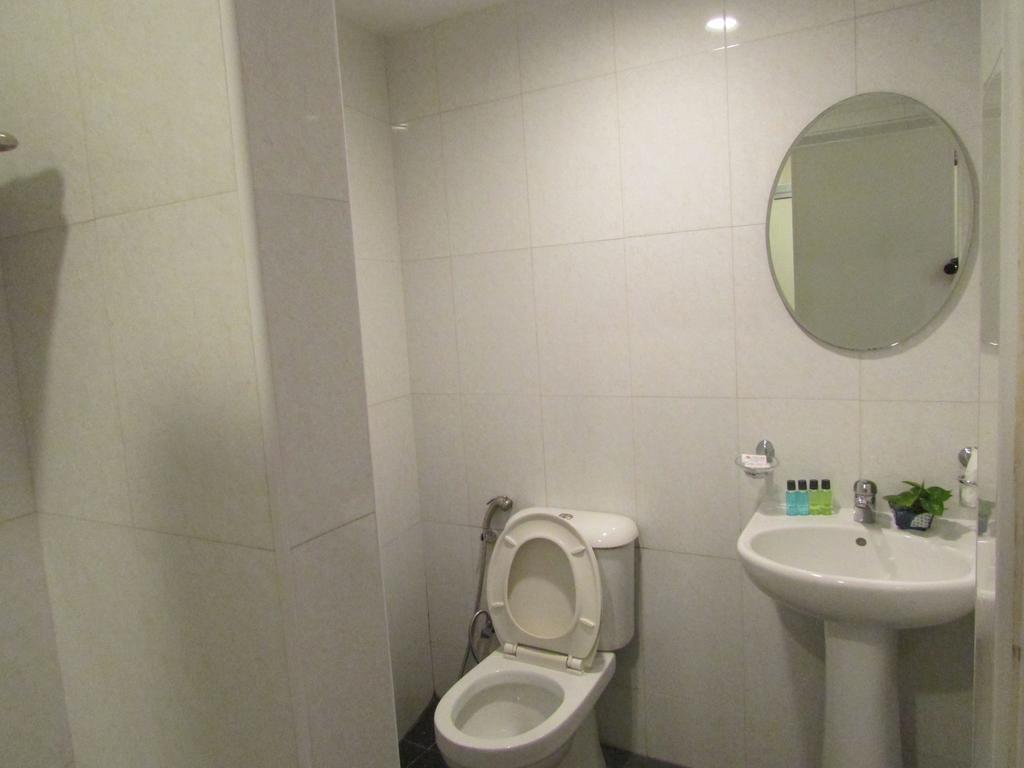 Amber Hotel Katong Singapore Ngoại thất bức ảnh